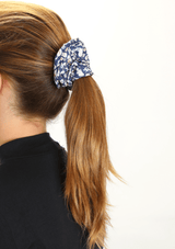 SILK SCRUNCHIE