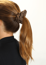 SILK SCRUNCHIE