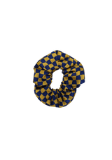 SILK SCRUNCHIE