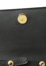 HENLEY WALLET ON CHAIN