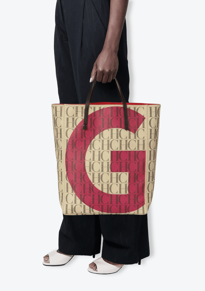 SIGNATURE TOTE