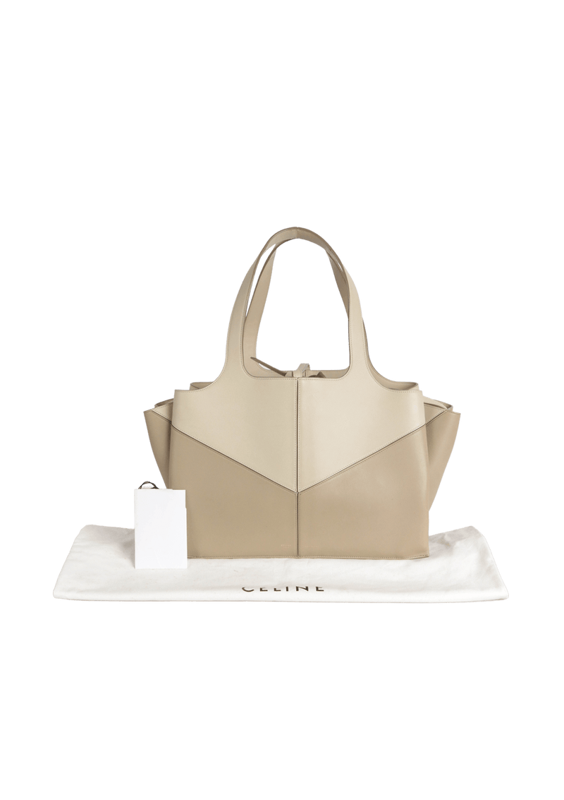 MEDIUM TRI-FOLD BAG