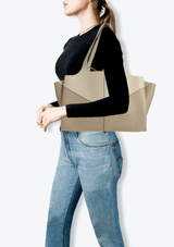 MEDIUM TRI-FOLD BAG