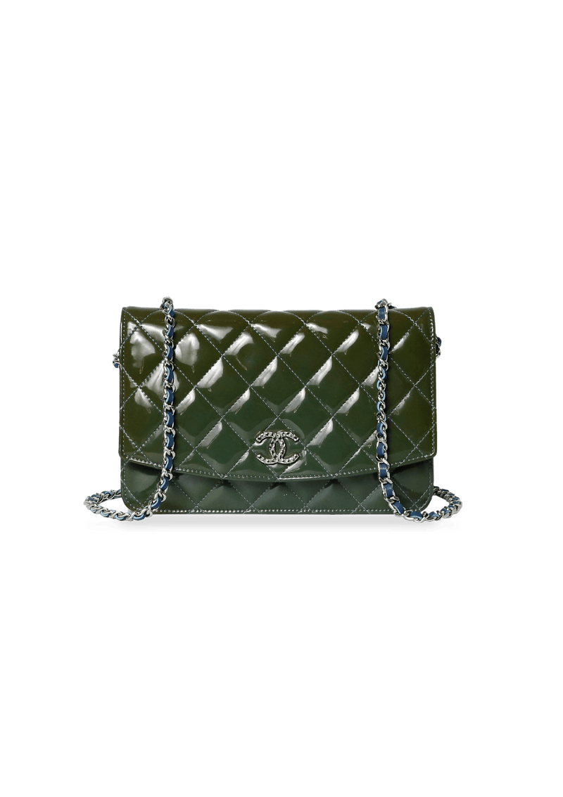 BRILLIANT WALLET ON CHAIN QUILTED PATENT