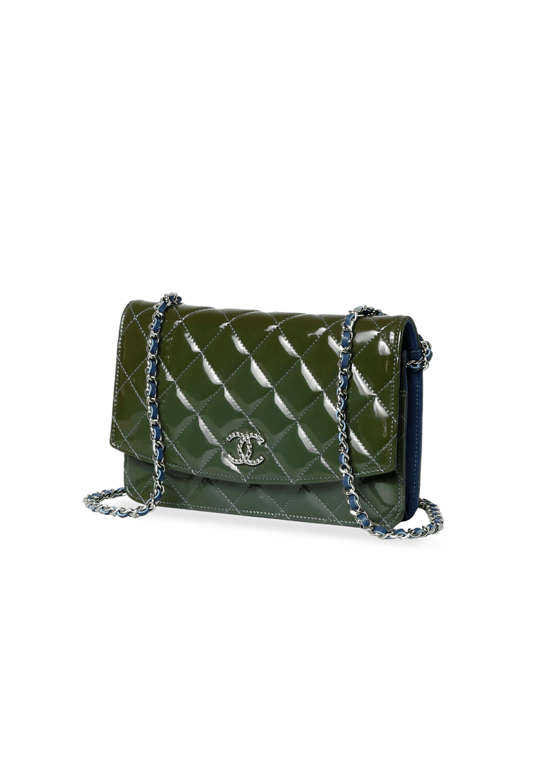 BRILLIANT WALLET ON CHAIN QUILTED PATENT