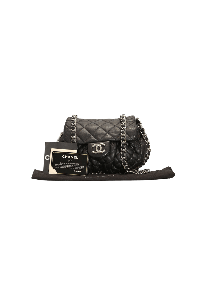 CHAIN AROUND FLAP BAG