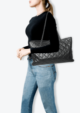 CHAIN SHOPPING TOTE LAMBSKIN