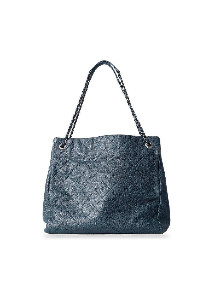 CHIC TALL SHOPPING TOTE CAVIAR