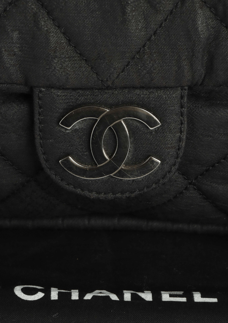 UNBOXING CHANEL LE MARAIS LARGE TOTE IN BLACK COATED CANVAS 