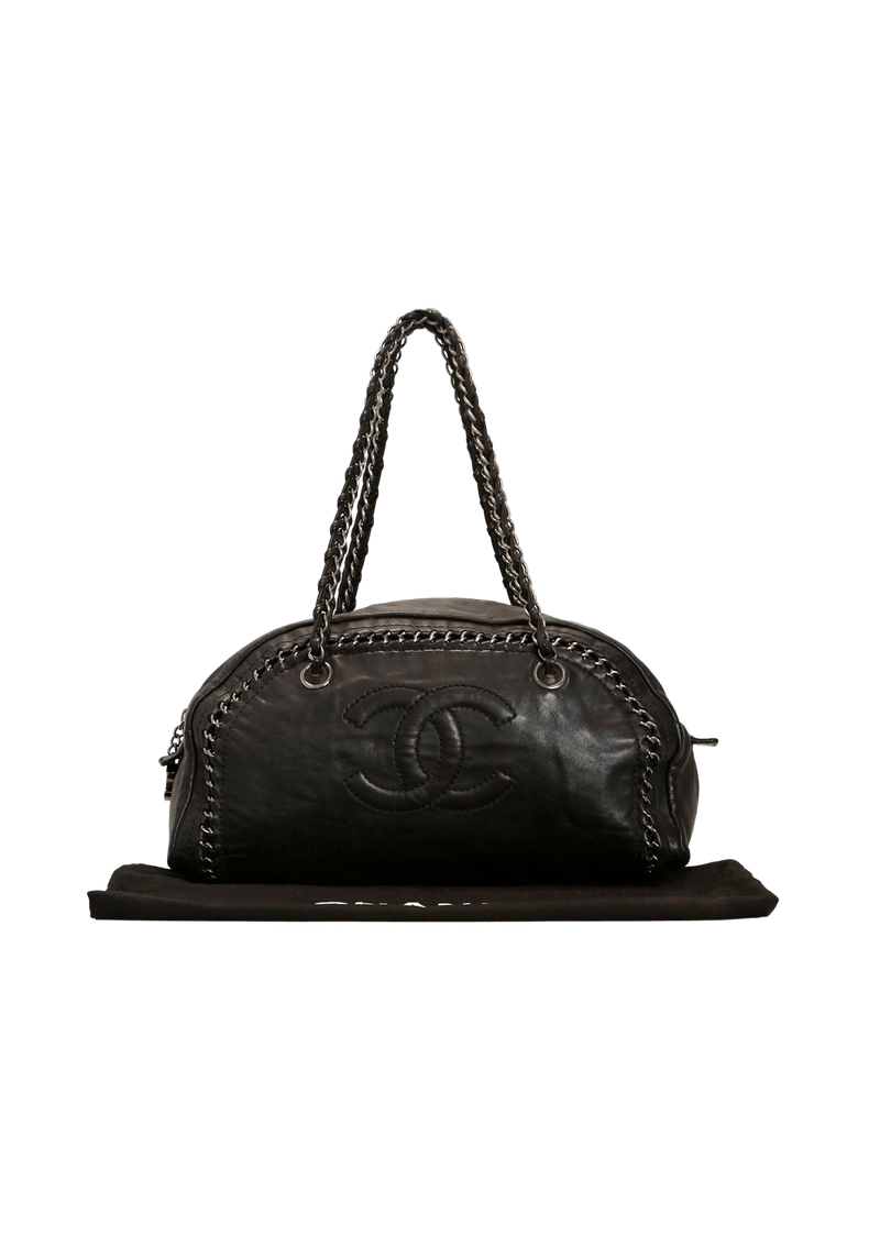 LUXE LIGNE BOWLER BAG