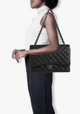 MAXI CLASSIC DOUBLE FLAP CAVIAR