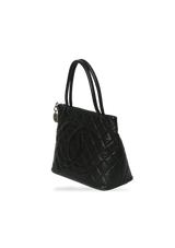 MEDALLION QUILTED CAVIAR TOTE