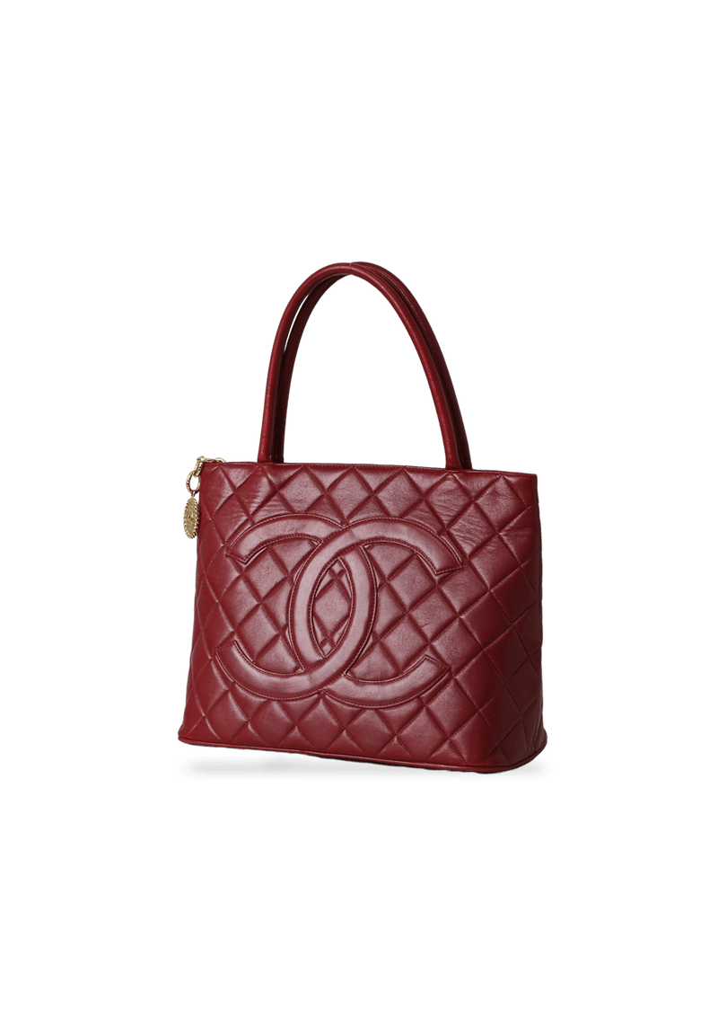 MEDALLION QUILTED LAMBSKIN TOTE