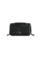 MEDIUM SURPIQUE CHEVRON FLAP BAG