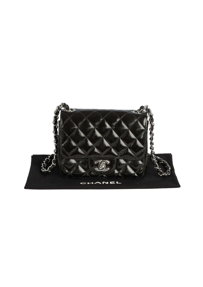 MINI SQUARE CLASSIC SINGLE FLAP PATENT LEATHER