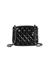 MINI SQUARE CLASSIC SINGLE FLAP PATENT LEATHER