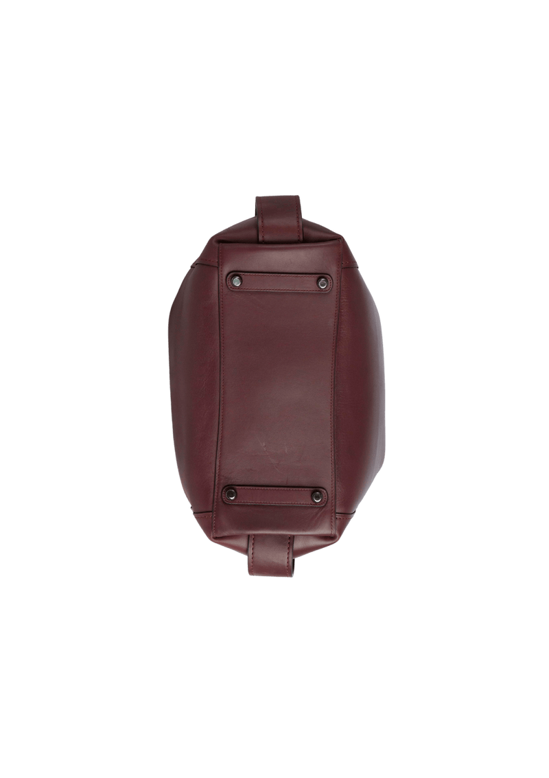 LEATHER SHOULDER BAG