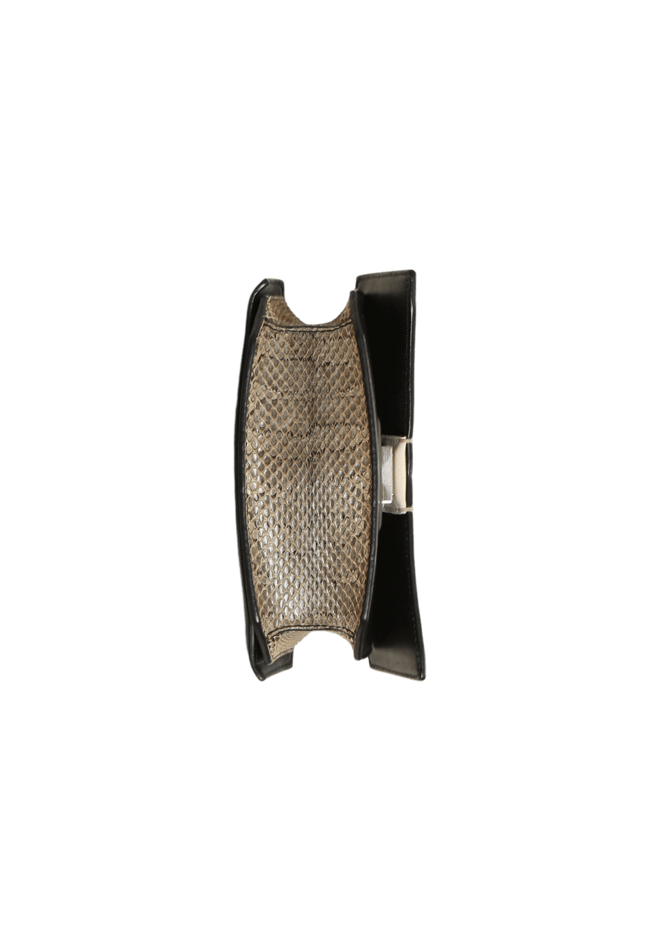 BOW-CUT CHAIN BAG