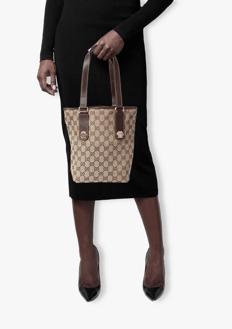 GG CANVAS CHARMY TOTE