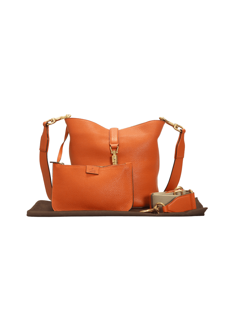 SMALL JACKIE BUCKET BAG