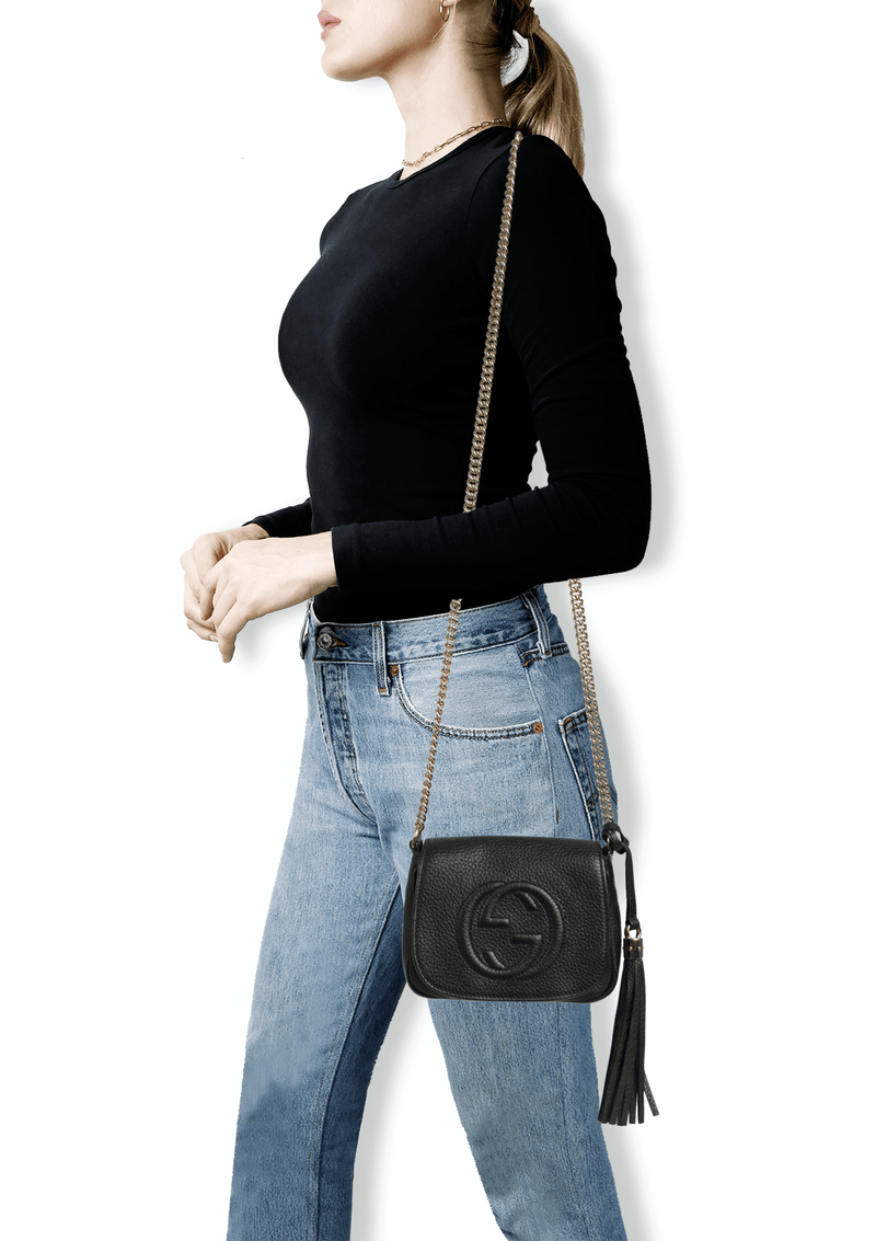 SMALL SOHO CHAIN FLAP BAG