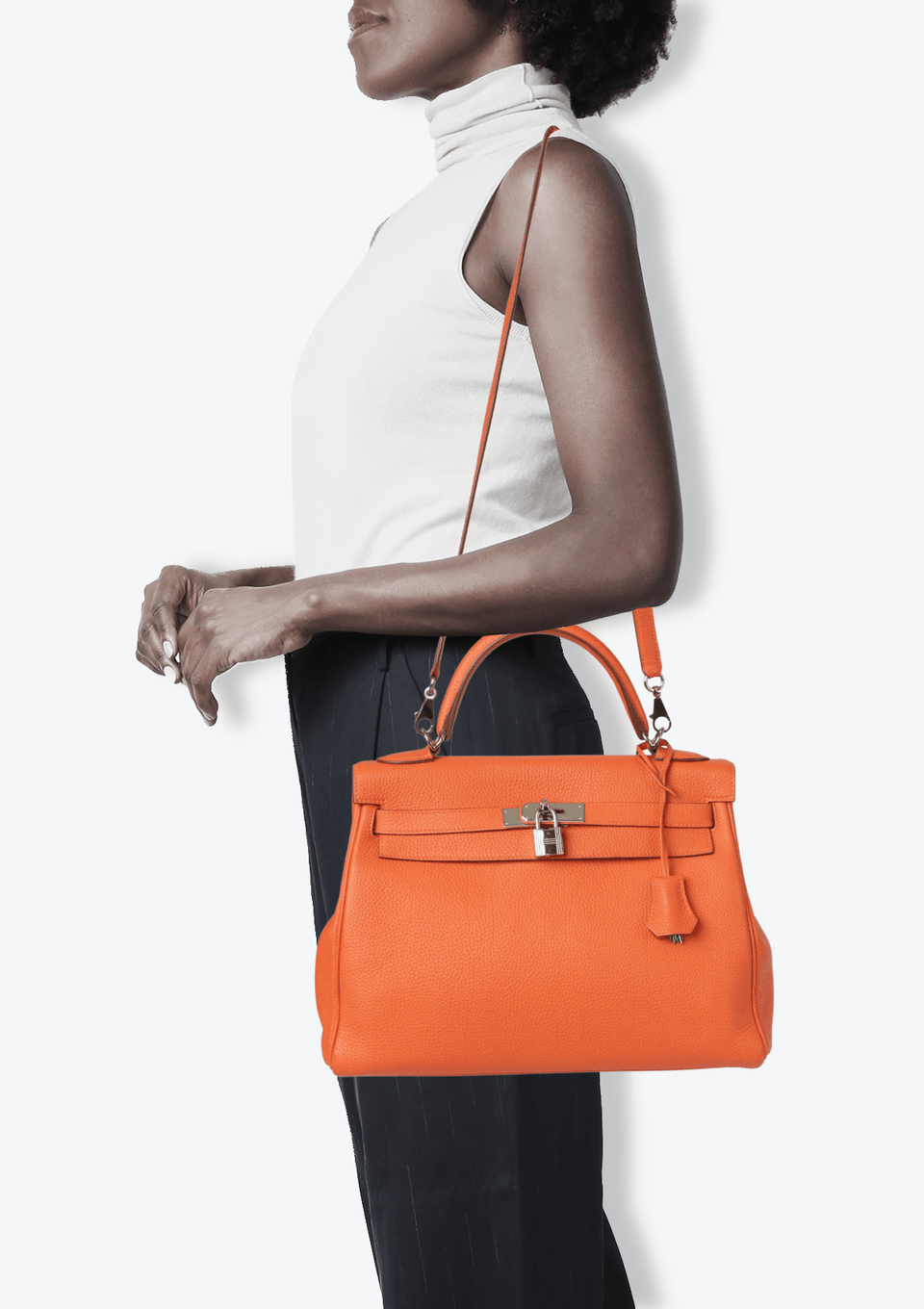 BOLSA HERMÈS CLEMENCE KELLY 32 LARANJA ORIGINAL – Gringa BOLSA HERMÈS CLEMENCE KELLY 32 LARANJA ORIGINAL – Gringa