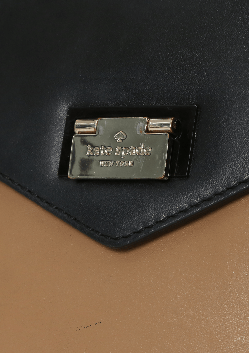BICOLOR ENVELOPE TOP HANDLE
