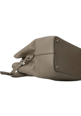 GRAINED LEATHER BAG