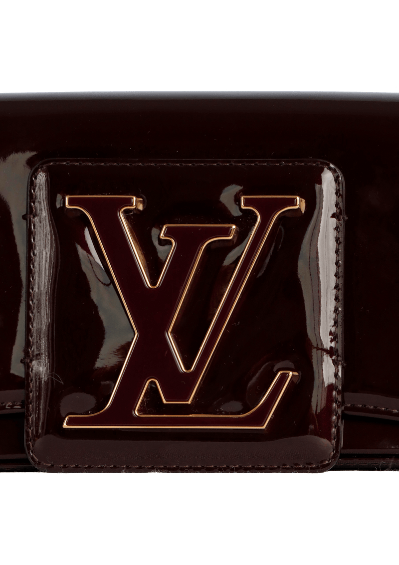 CLUTCH LOUIS VUITTON PATENT SOBE VINHO – Gringa