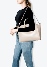 MEDIUM ANTIGONA BAG