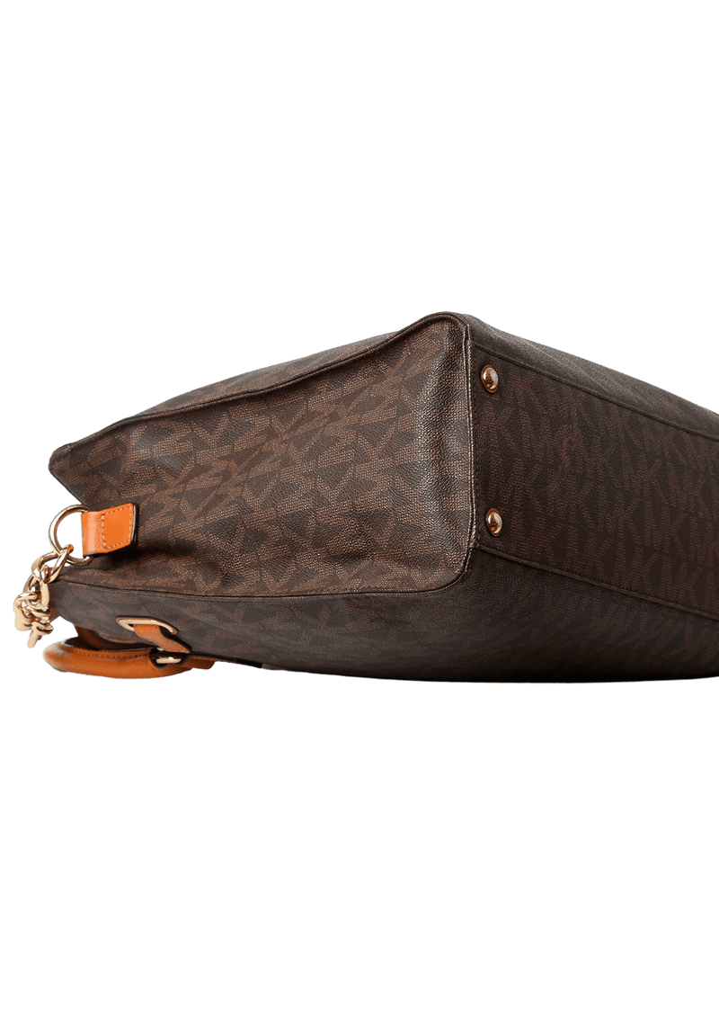 BELTED LEATHER SATCHEL