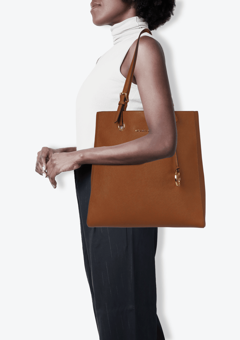 LEATHER TOTE BAG