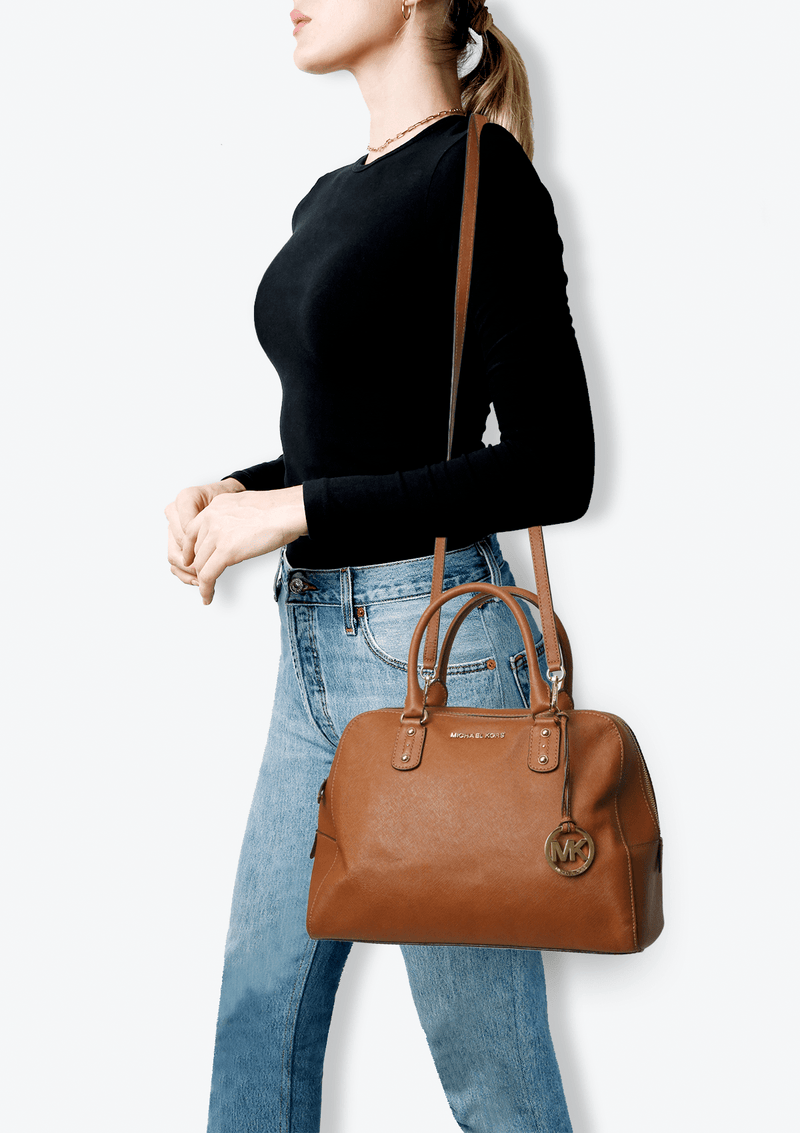 SAFFIANO JET SET SATCHEL