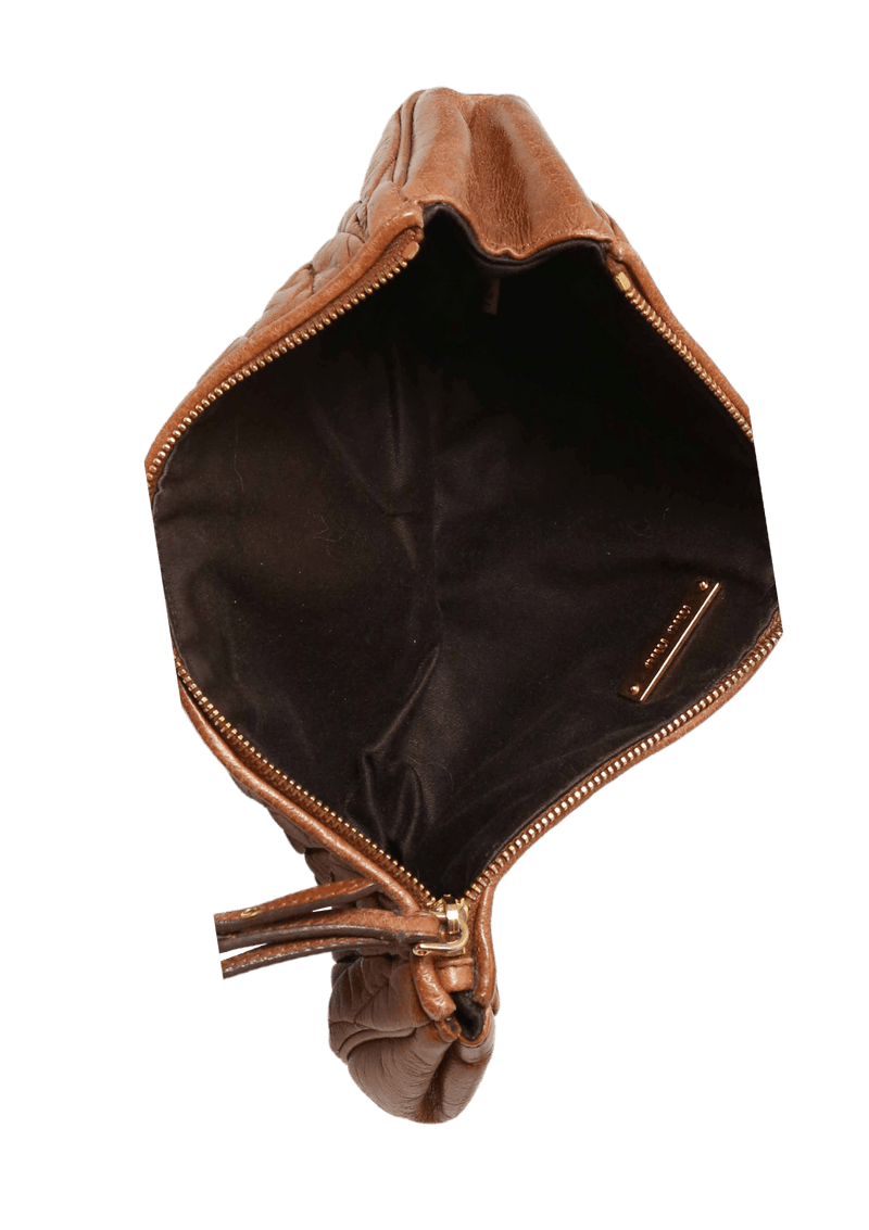 NAPPA MATELLASSE WRISTLET