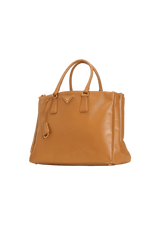 LARGE SAFFIANO LUX DOUBLE ZIP GALLERIA