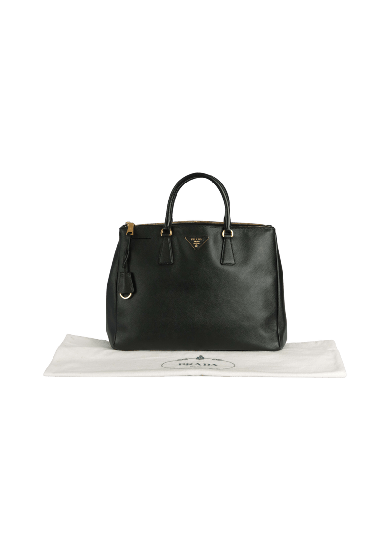 LARGE SAFFIANO LUX DOUBLE ZIP GALLERIA