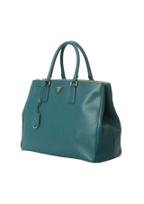 LARGE SAFFIANO LUX DOUBLE ZIP GALLERIA