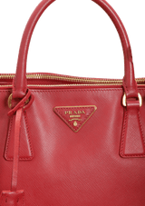 LARGE SAFFIANO LUX DOUBLE ZIP GALLERIA