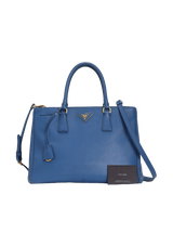 MEDIUM SAFFIANO LUX DOUBLE ZIP GALLERIA