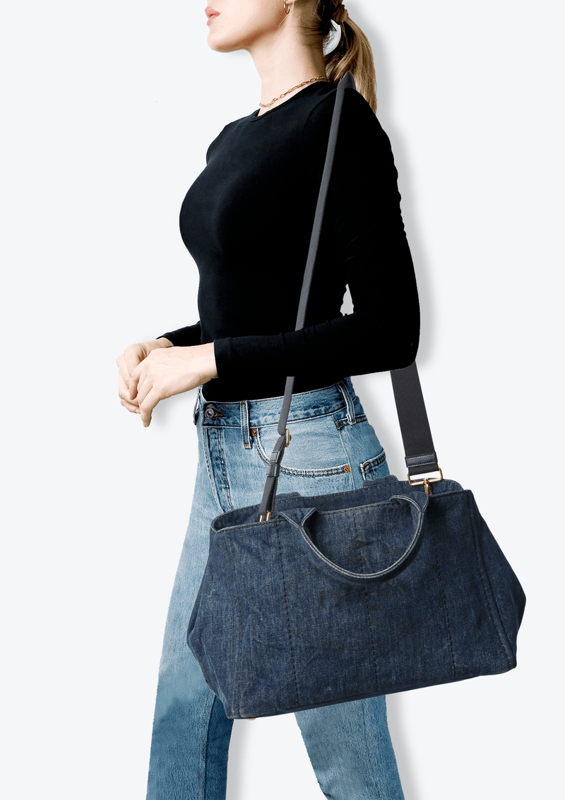 NAVY DENIM TOTE