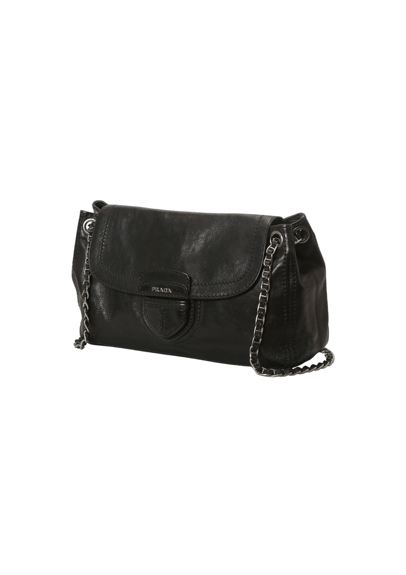 BOLSA PRADA PATTINA GLACE CALF FLAP CHAIN BAG PRETO ORIGINAL Gringa