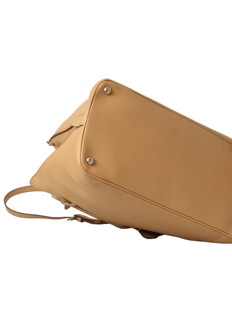 SAFFIANO CUIR PROMENADE FRONT ZIP