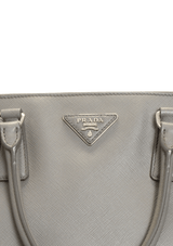 SAFFIANO LUX DOUBLE ZIP GALLERIA