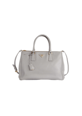 SAFFIANO LUX DOUBLE ZIP GALLERIA