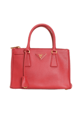 SMALL SAFFIANO LUX DOUBLE ZIP GALLERIA