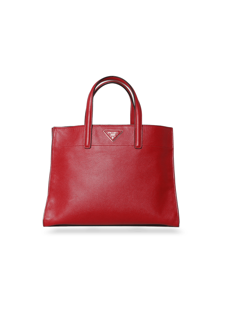 SAFFIANO SOFT TRIPLE POCKET