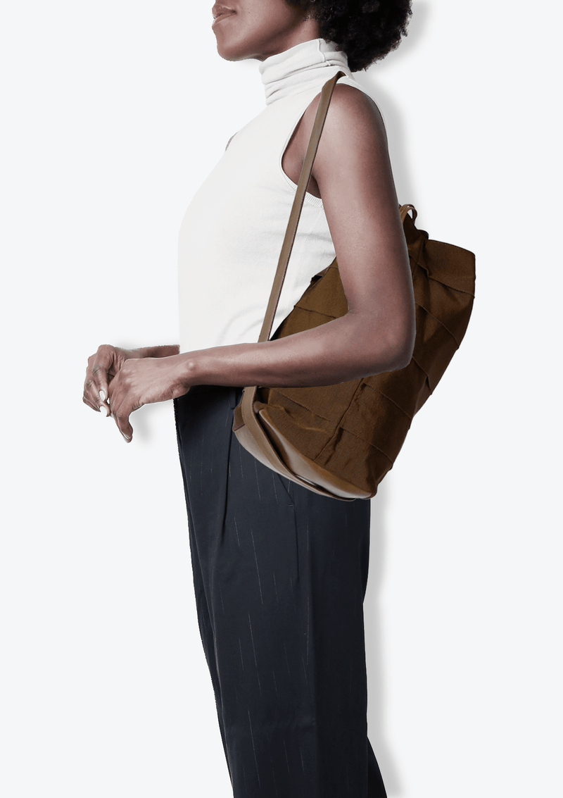 NYLON BUCKET BAG