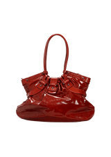 PATENT LEATHER SHOULDER BAG