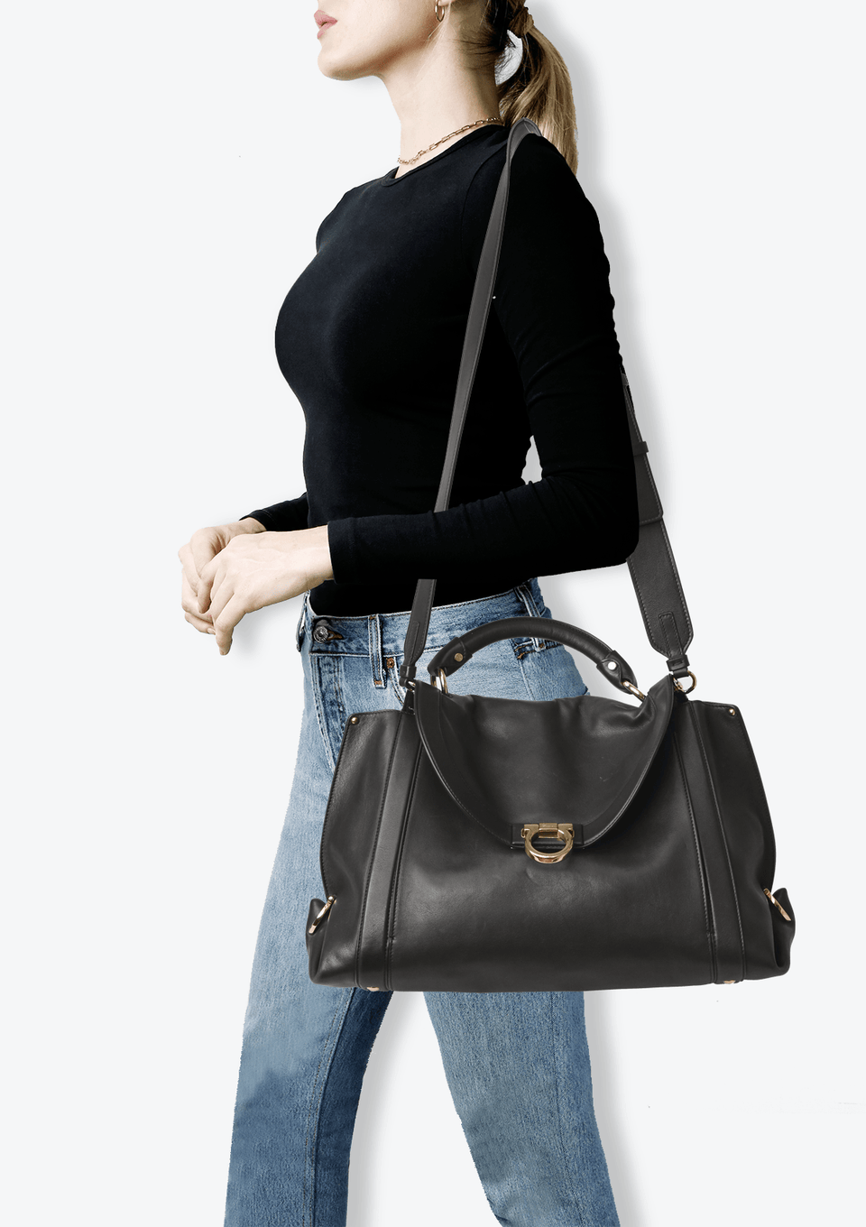 SUZZANA SATCHEL