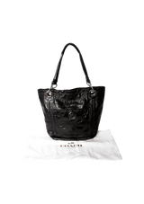 SIGNATURE PATENT LEATHER TOTE